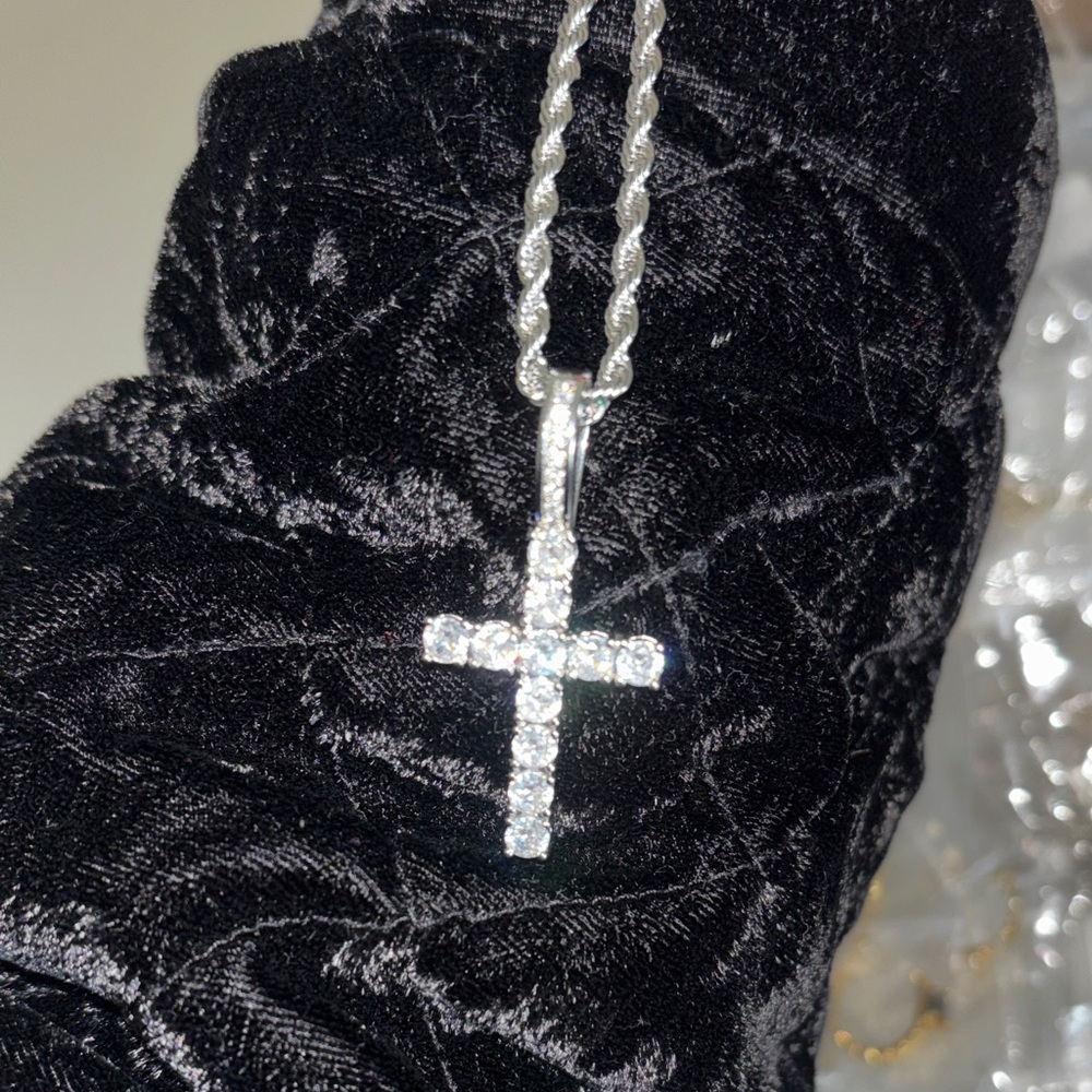 Silver Cross Pendant with Rope chain Necklace